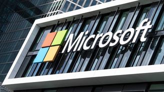 Microsoft opět na výsluní. Tržní hodnota společnosti překonala hranici bilionu dolarů  