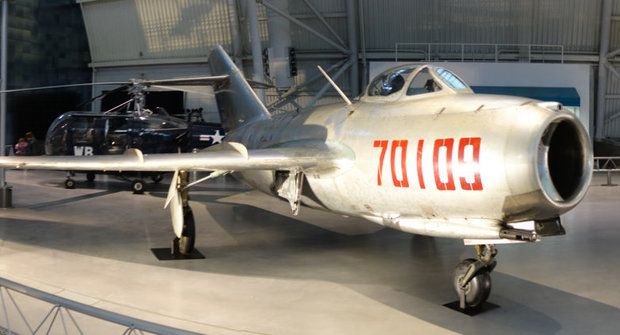 MiG-15: Sovětská proudová hrozba