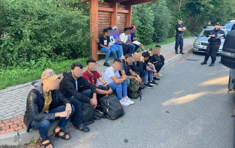 Běženci zadržení na Jablunkovsku a Třinecku.