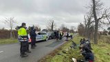 Prorazil dva policejní zátarasy! Pašerák na Břeclavsku vezl v autě 9 migrantů