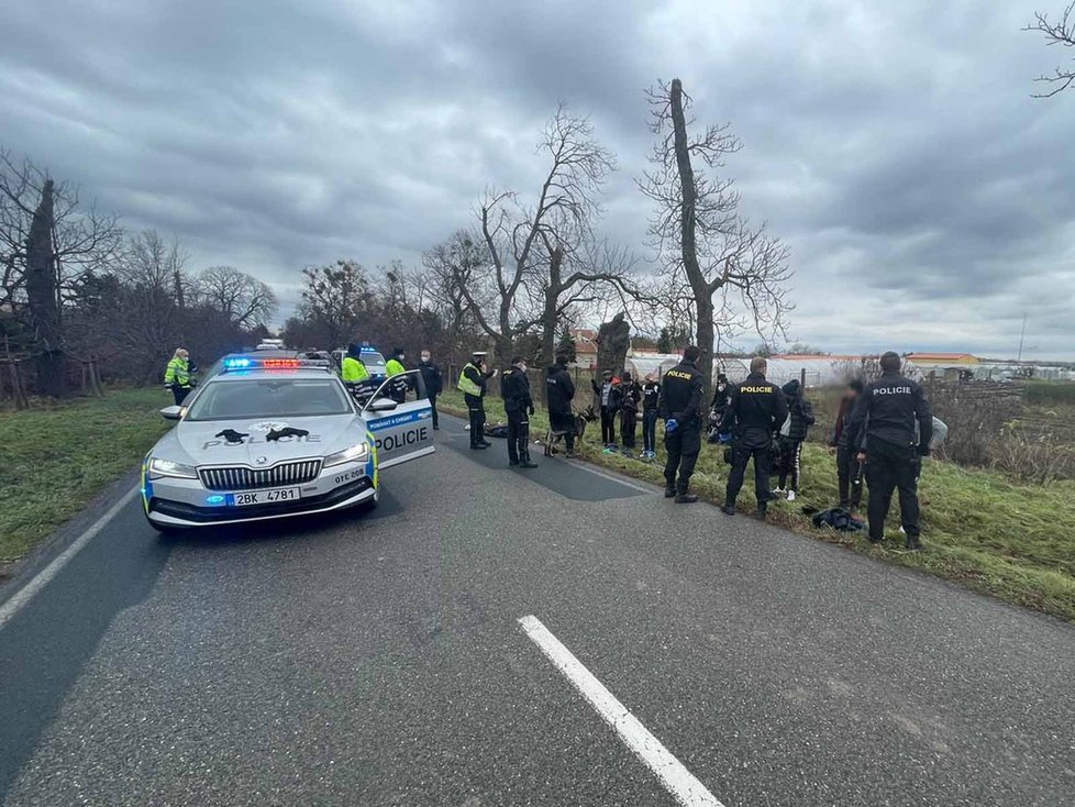 Do Německa skrze Česko proudí již menší počty migrantů