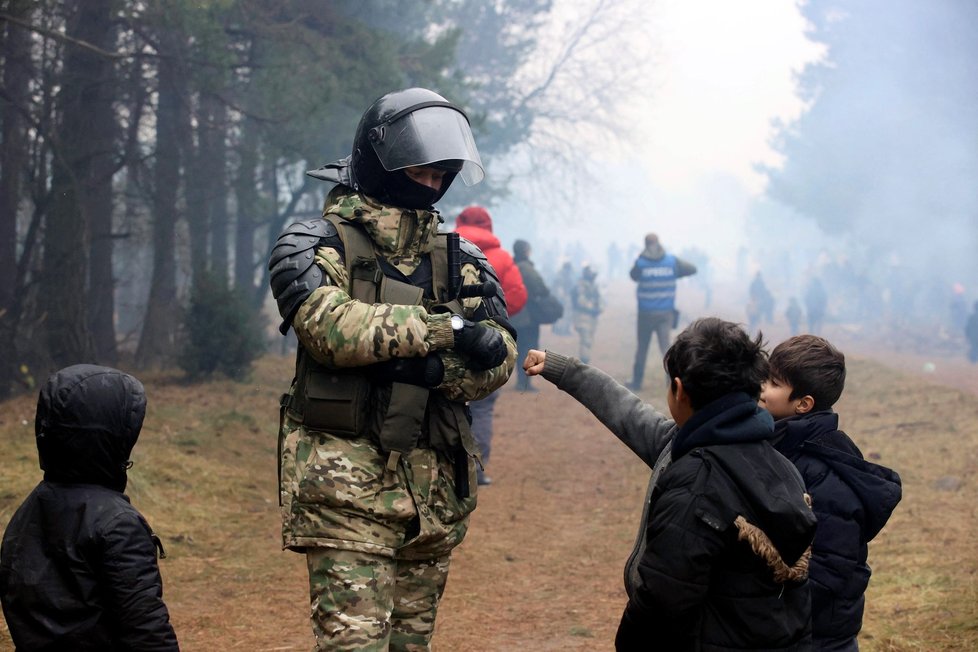 Uprchlický spor na bělorusko-polské hranici (10.11.2021)