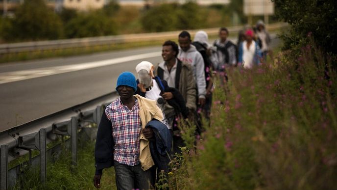 Migranti ve francouzském Calais