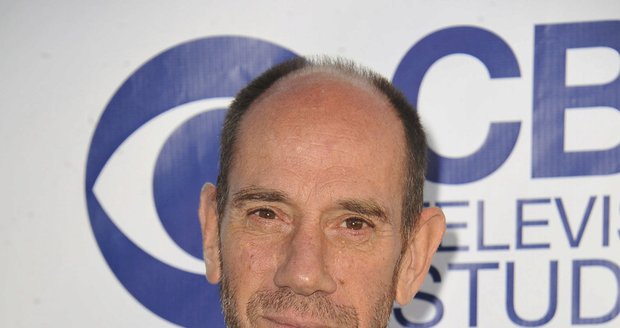 Miguel Ferrer podlehl rakovině krku.