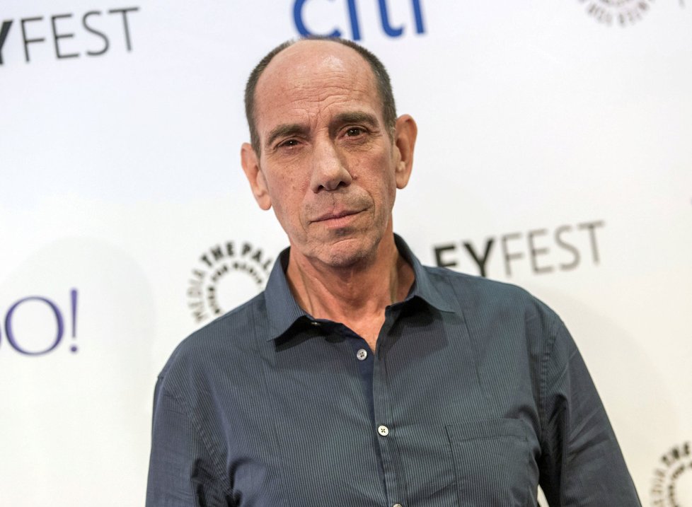 Miguel Ferrer zemřel na rakovinu krku.