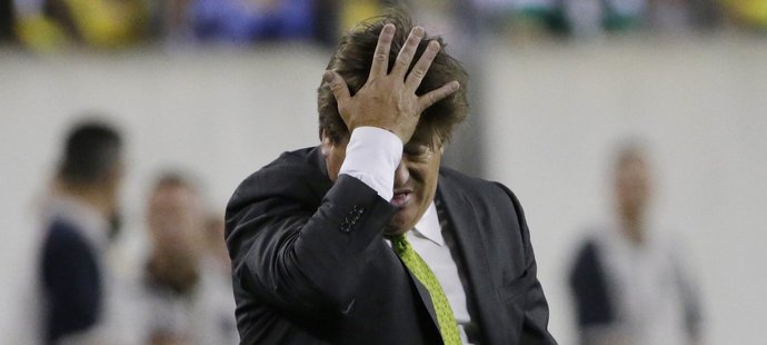 Miguel Herrera na lavičce Mexika končí