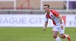 Záložník Slavie Jaroslav Mihalík v akci