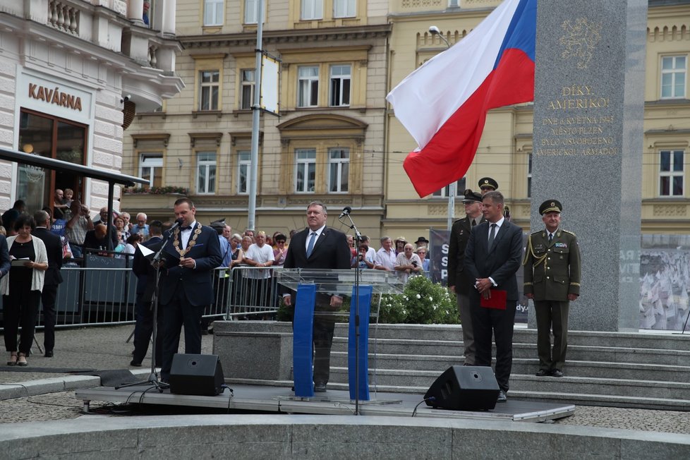 Americký ministr zahraničí Mike Pompeo a jeho český protějšek Tomáš Petříček v Plzni.