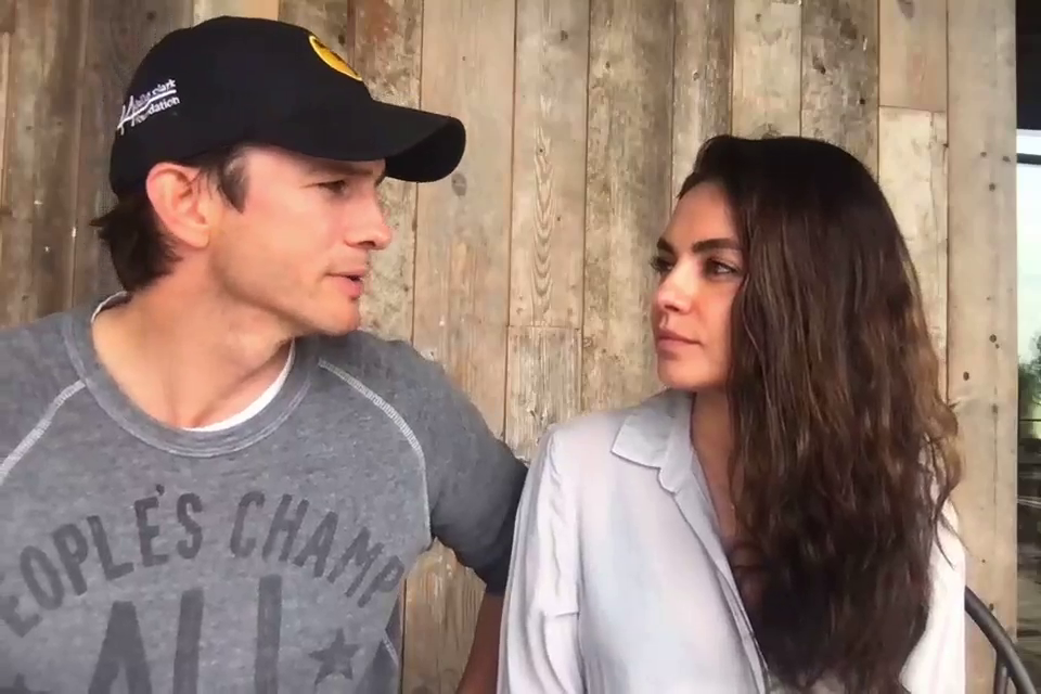 Mila Kunis a Ashton Kutcher pořádají sbírku pro Ukrajinu.