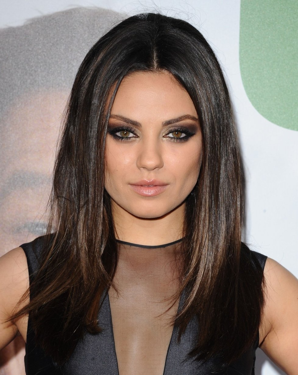 Nejvíce sexy žena světa pro rok 2012 - Mila Kunis