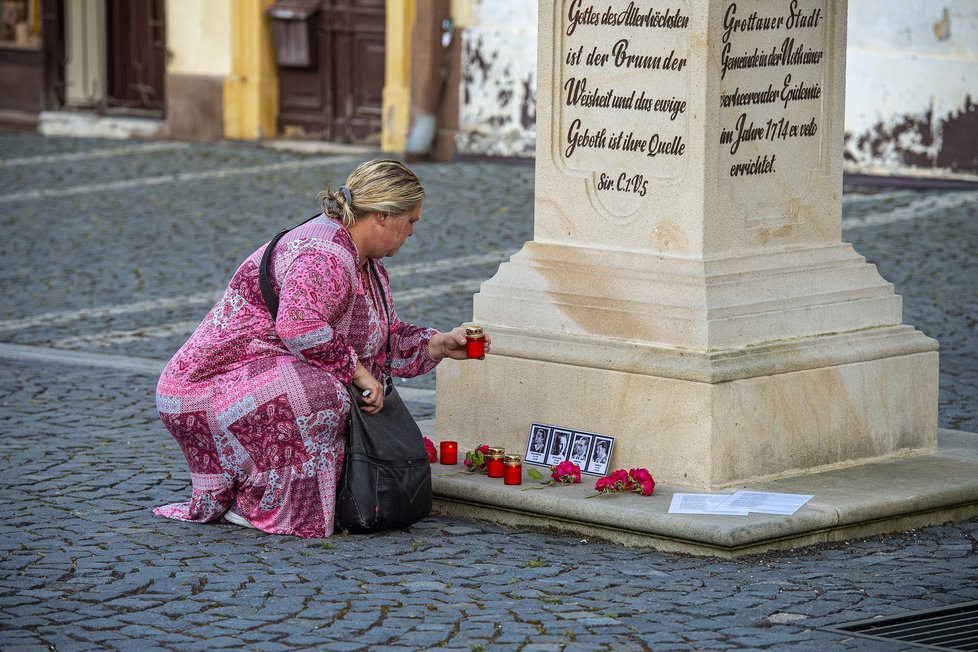 Česko si připomíná smrt Milady Horákové a další oběti komunismu (27. 6. 2020).