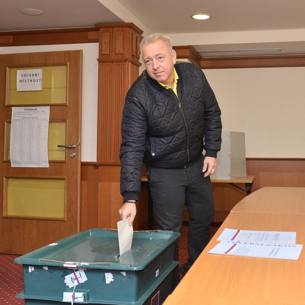 Milan Chovanec (ČSSD) odvolil v 2. kole prezidentských voleb v Plzni