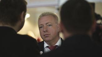 Chovanec porazil Tejce. Zůstane prvním místopředsedou sociálních demokratů