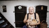 Klausův přítel Knížák (†86): Pan Nepřehlédnutelný! Zemana měl za „komika“, kritizoval i Havla a Pavla