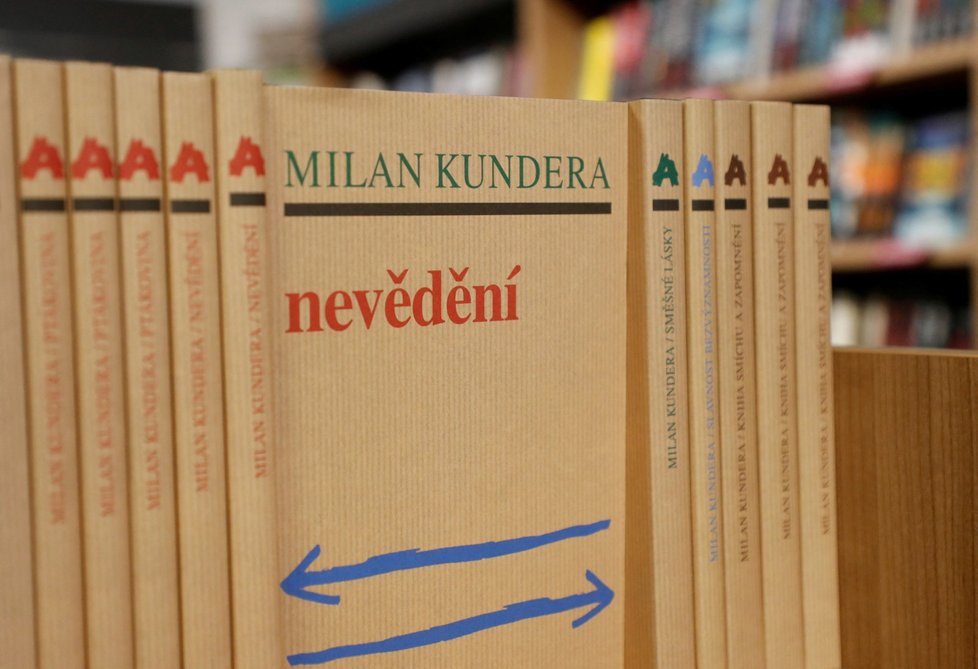 Zemřel spisovatel Milan Kundera (†94).