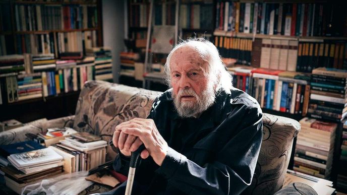 V šedesátých letech Milan Nakonečný (+93) napsal několik zásadních učebnic sociální psychologie, obecné psychologie i psychologie osobnosti. Na počátku normalizace musel odejít z vysokého školství a učil na nižších stupních škol, po revoluci se vrátil na univerzitu. V šedesátých letech Milan Nakonečný (+93) napsal několik zásadních učebnic sociální psychologie, obecné psychologie i psychologie osobnosti. Na počátku normalizace musel odejít z vysokého školství a učil na nižších stupních škol, po revoluci se vrátil na univerzitu.