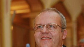 Milan Pešák na městském zastupitelstvu Prahy 11 v roce 2006. Odtud odešel do Senátu.