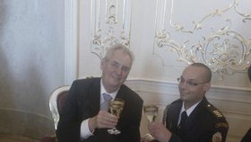 Milan Zadrobílek s prezidentem Milošem Zemanem