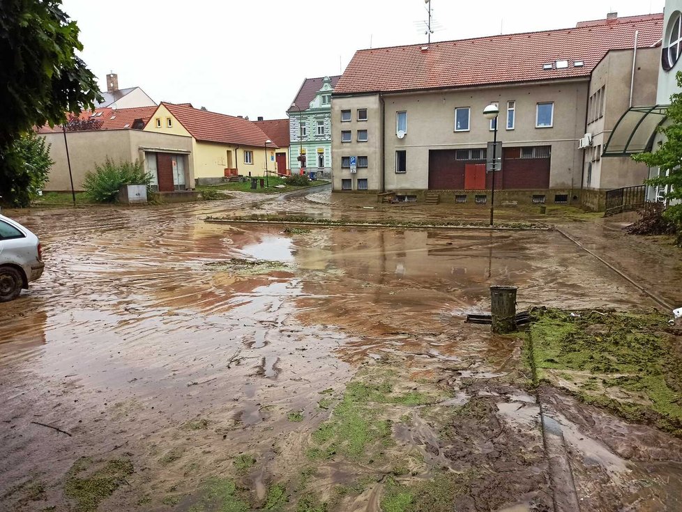 Vydatný déšť zasáhl také Milevsko na Písecku. Likvidace škod potrvá několik týdnů.