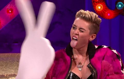 Proč vyplazuje jazyk? Miley Cyrus prozradila své tajemství!