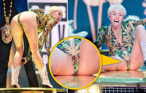 Roztažené nohy, vyplazování jazyka a marihuana: Hříšná Miley Cyrus zahájila turné