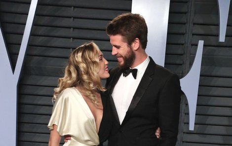 Miley Cyrus a Liam Hemsworth