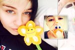 Miley Cyrus je na sociálních sítích aktivní, i když leží s těžkou virózou v nemocnici.