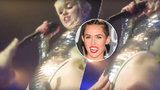 Nechutná Miley Cyrus! Naváděla fanoušky, aby jí sahali na vaginu