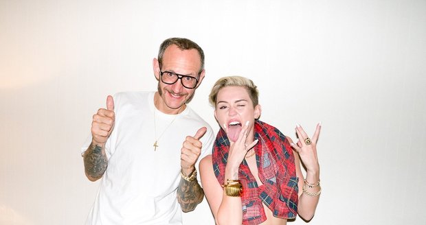 Miley s fotografem terrym Richardsonem.