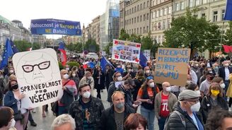 Konec Benešové! Milion chvilek na Václavském náměstí žádal demisi ministryně spravedlnosti