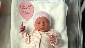 Millie Radfordová porodila roztomilou holčičku.
