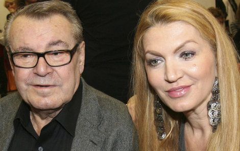 Miloš Forman s manželkou Martinou