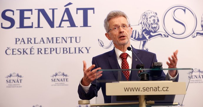 Předseda Senátu Miloš Vystrčil (ODS)