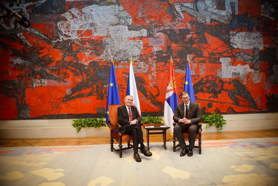 Český prezident Miloš Zeman se svým protějškem Aleksandarem Vučičem na státní návštěvě Srbska (11. 9. 2019)