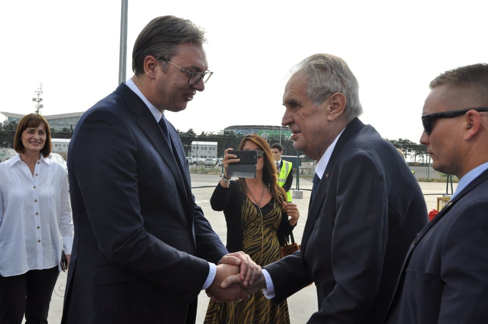Český prezident Miloš Zeman se svým protějškem Aleksandarem Vučičem na státní návštěvě Srbska (10. 9. 2019)