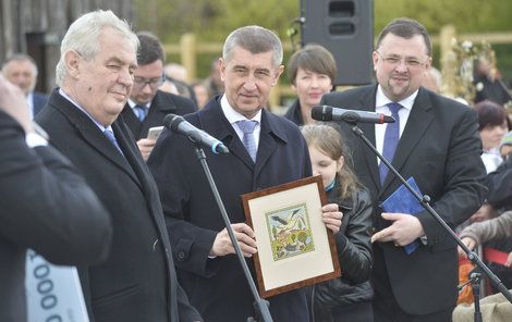 Prezident Miloš Zeman na návštěvě Čapího hnízda Andreje Babiše.