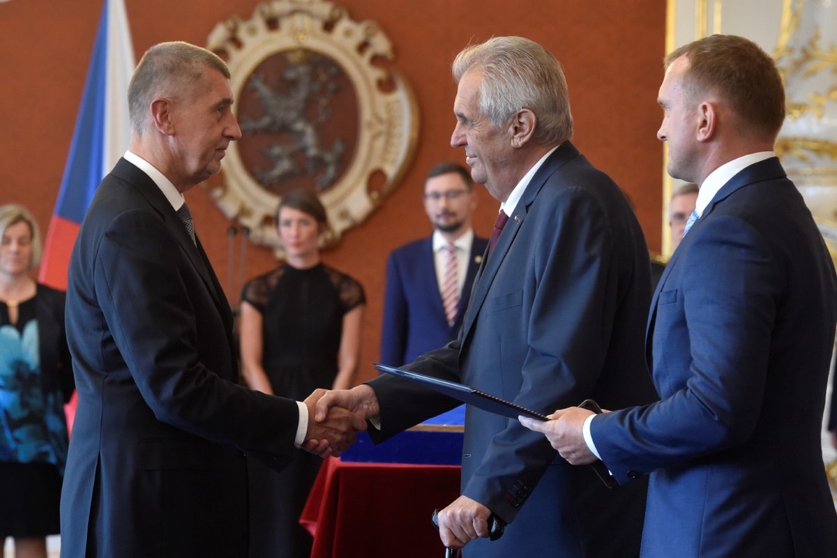 Zeman jmenoval Babiše podruhé premiérem (6. 6. 2018)