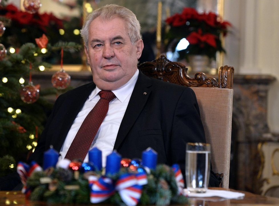 Miloš Zeman během vánočního poselství 2015