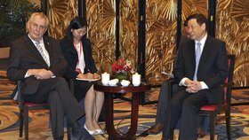 Zeman v Číně: Se šanghajským primátorem Jing Jungem