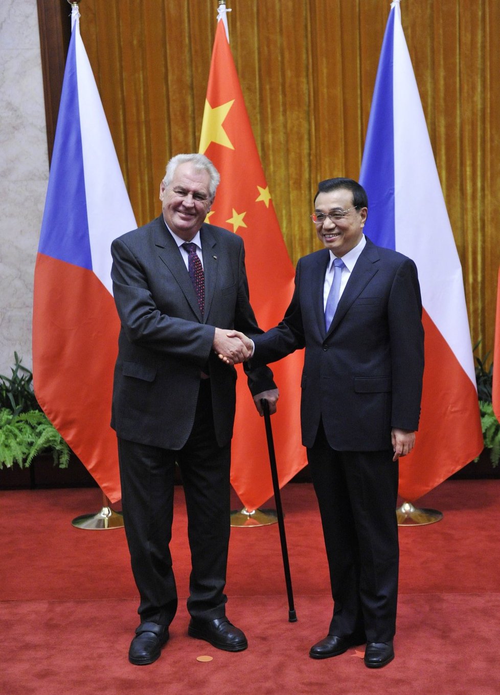 Český prezident Miloš Zeman na návštěvě Číny s tamějším premiérem.