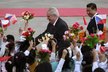 Květiny pro českého prezidenta: Závěr návštěvy Miloše Zemana v Číně měl velmi slavnostní ráz