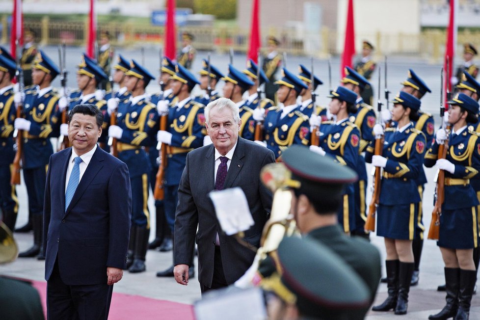 Miloš Zeman se na závěr návštěvy Číny setkal v Pekingu se svým čínským protějškem Si Ťin-pchingem