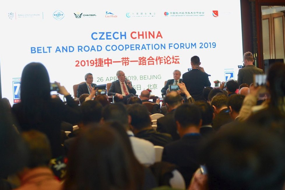 Prezident Miloš Zeman se účastnil česko-čínského hospodářského fóra v Pekingu. (26. 4. 2019)