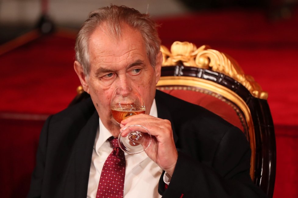 Prezident Miloš Zeman na recepci čínské ambasády na pražském Žofíně