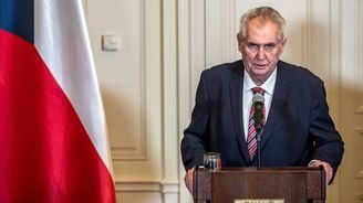 Zeman má výjimečně pravdu, když nechce nové volby