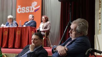 Z volebního bizáru: Sociální demokracie žaluje Paroubkovu ČSSD, další nástroj Zemanovy pomsty 
