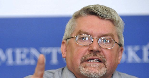 Zdeněk Altner vysoudil na ČSSD 337 milionů korun za právní zastoupení.