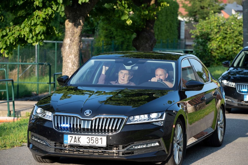 Prezident Miloš Zeman přijel na chalupo na Vysočinu.