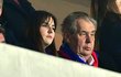 Miloš Zeman s dcerou Kateřinou na fotbale Miloš Zeman s dcerou Kateřinou na fotbale