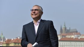 Zdeněk Bakala „kaučoval“ prodej státních akcií OKD do rukou Karbon Invest, aby o 6 dní později firmu převzal.